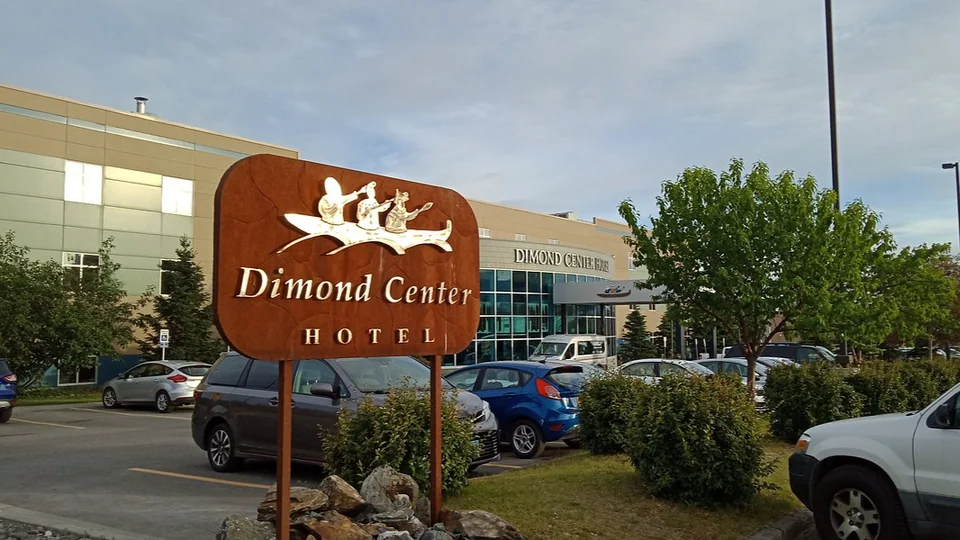 Dimond Center Hotel in Anchorage